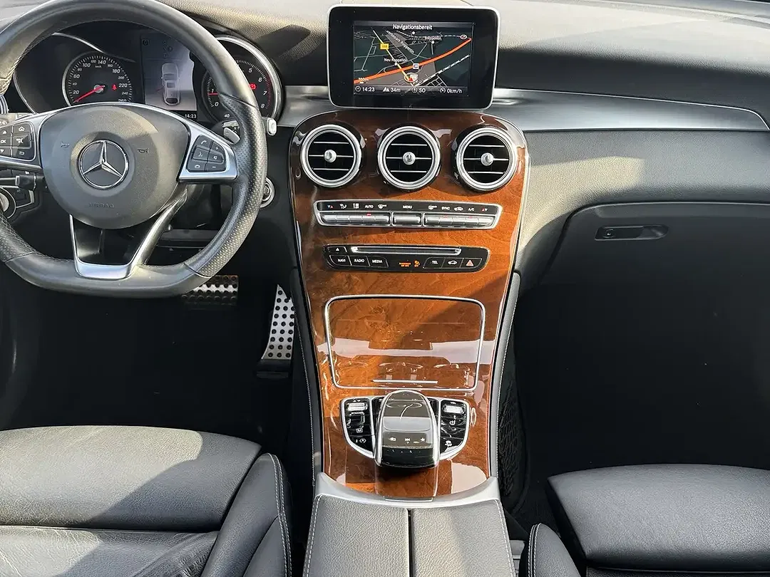 Mercedes-Benz GLC 250 - Thumbnail 14