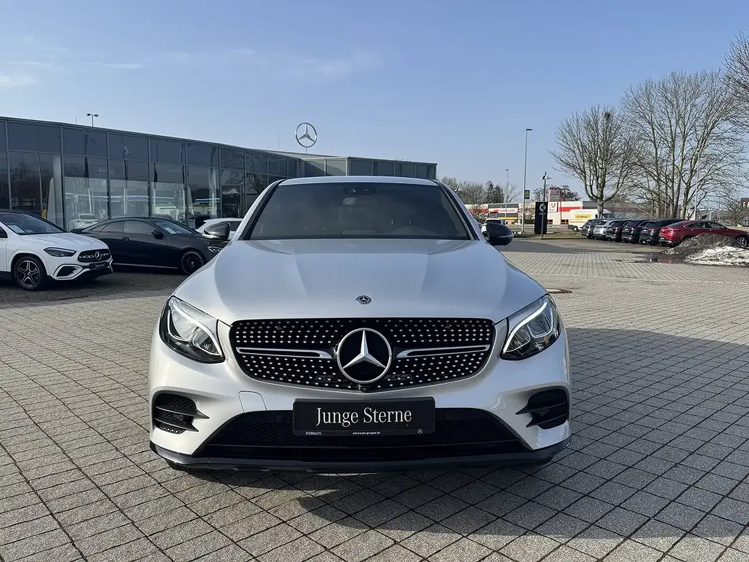 Mercedes-Benz GLC 250 - Thumbnail 1