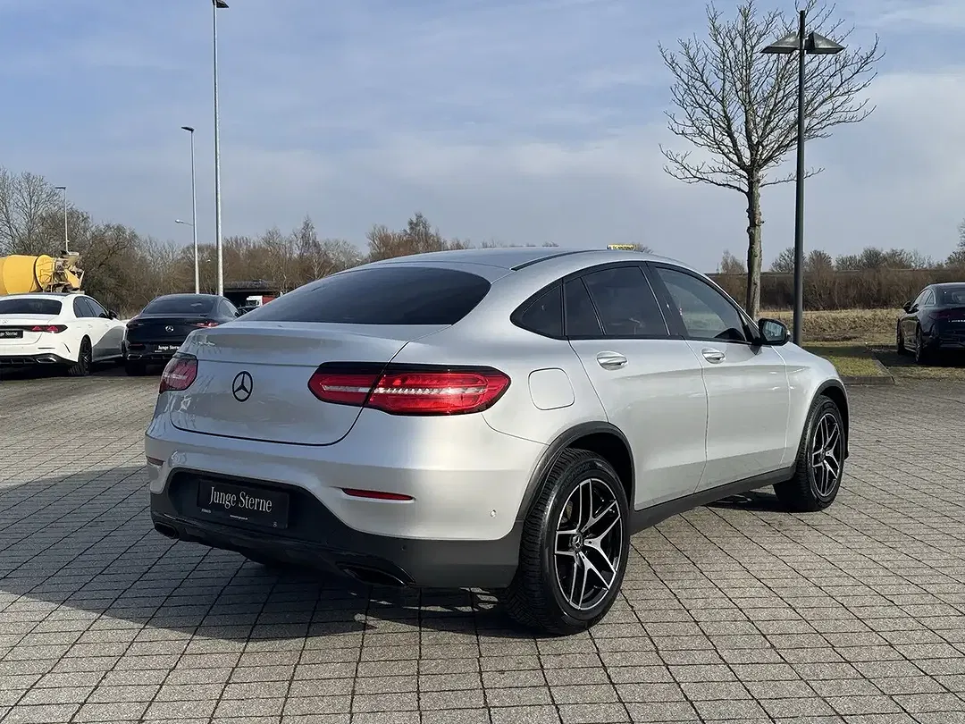 Mercedes-Benz GLC 250 - Thumbnail 3