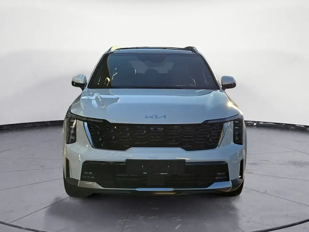 Kia Sorento - Thumbnail 5