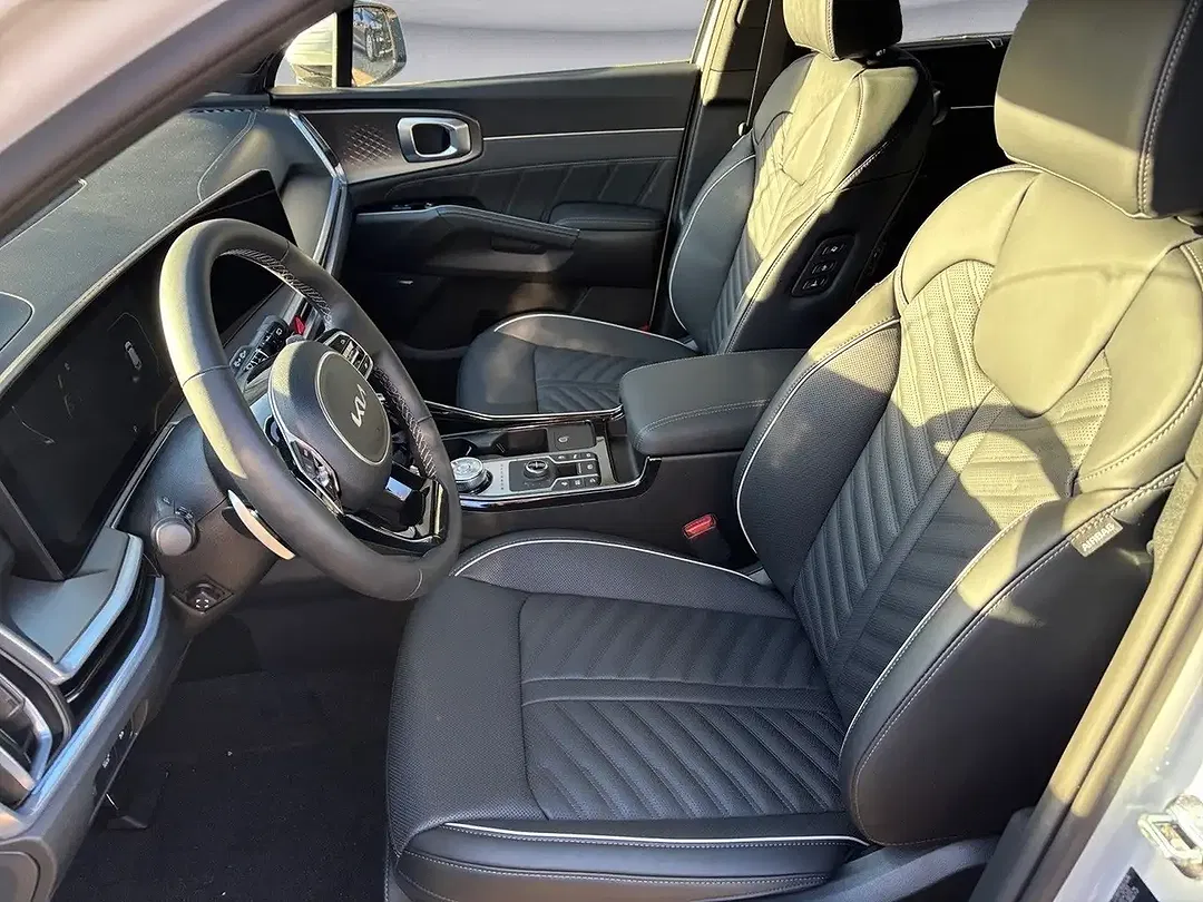 Kia Sorento - Thumbnail 7