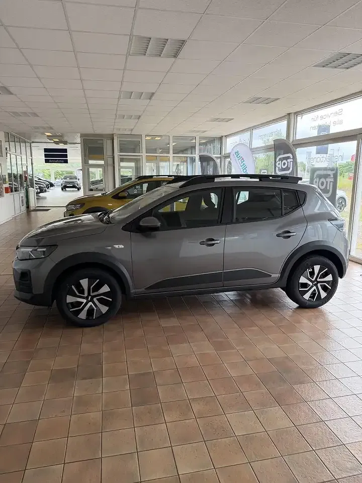 Dacia Sandero - Thumbnail 4