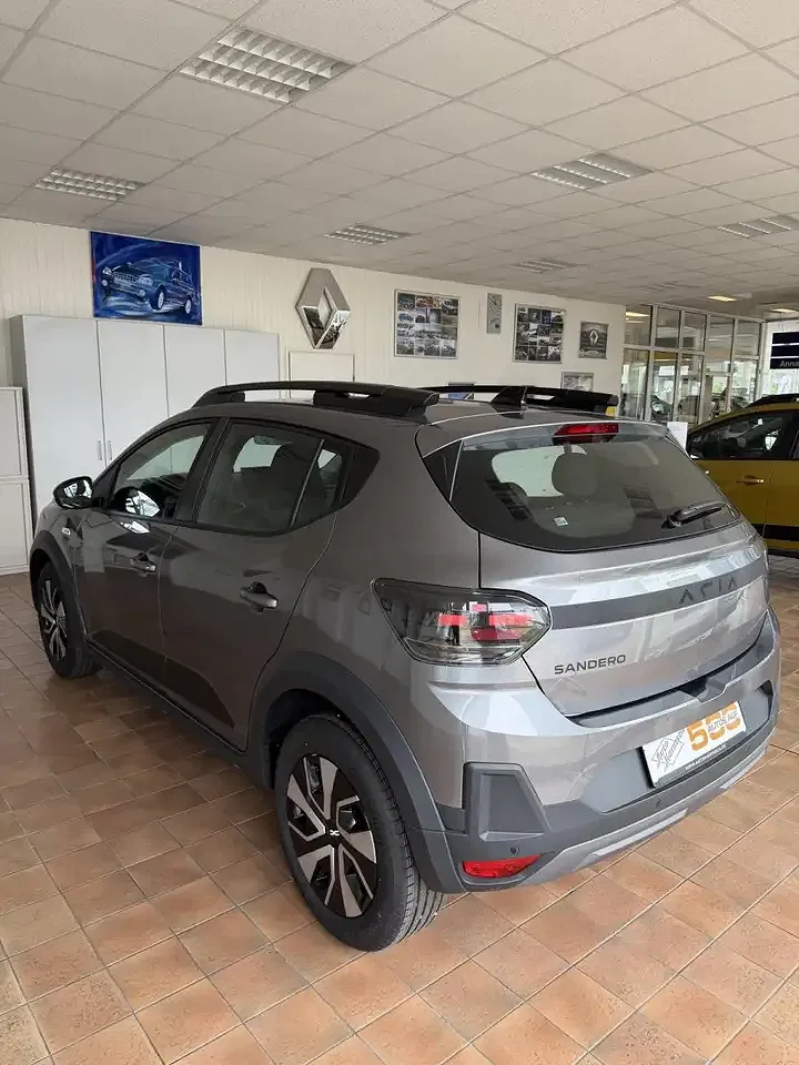 Dacia Sandero - Thumbnail 5