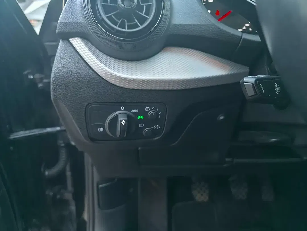 Audi Q2 - Thumbnail 22