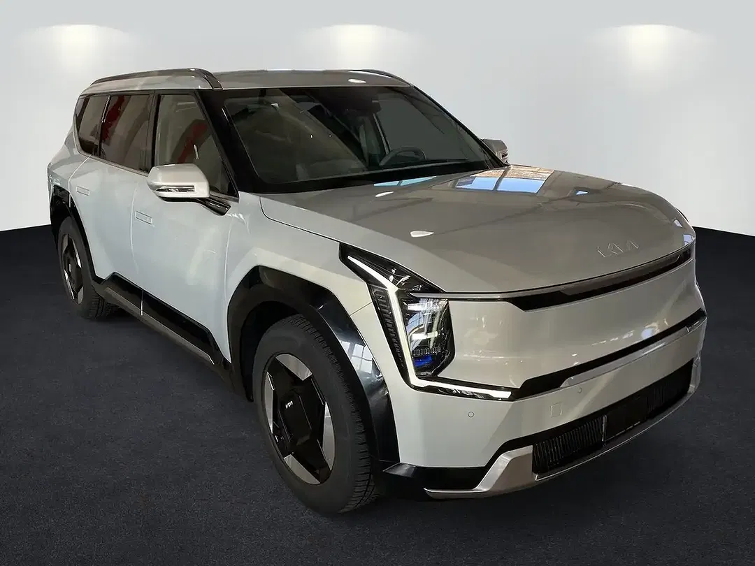Kia EV9 - Thumbnail 2
