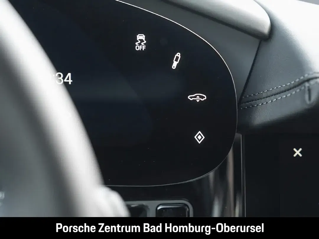 Porsche Taycan - Thumbnail 13