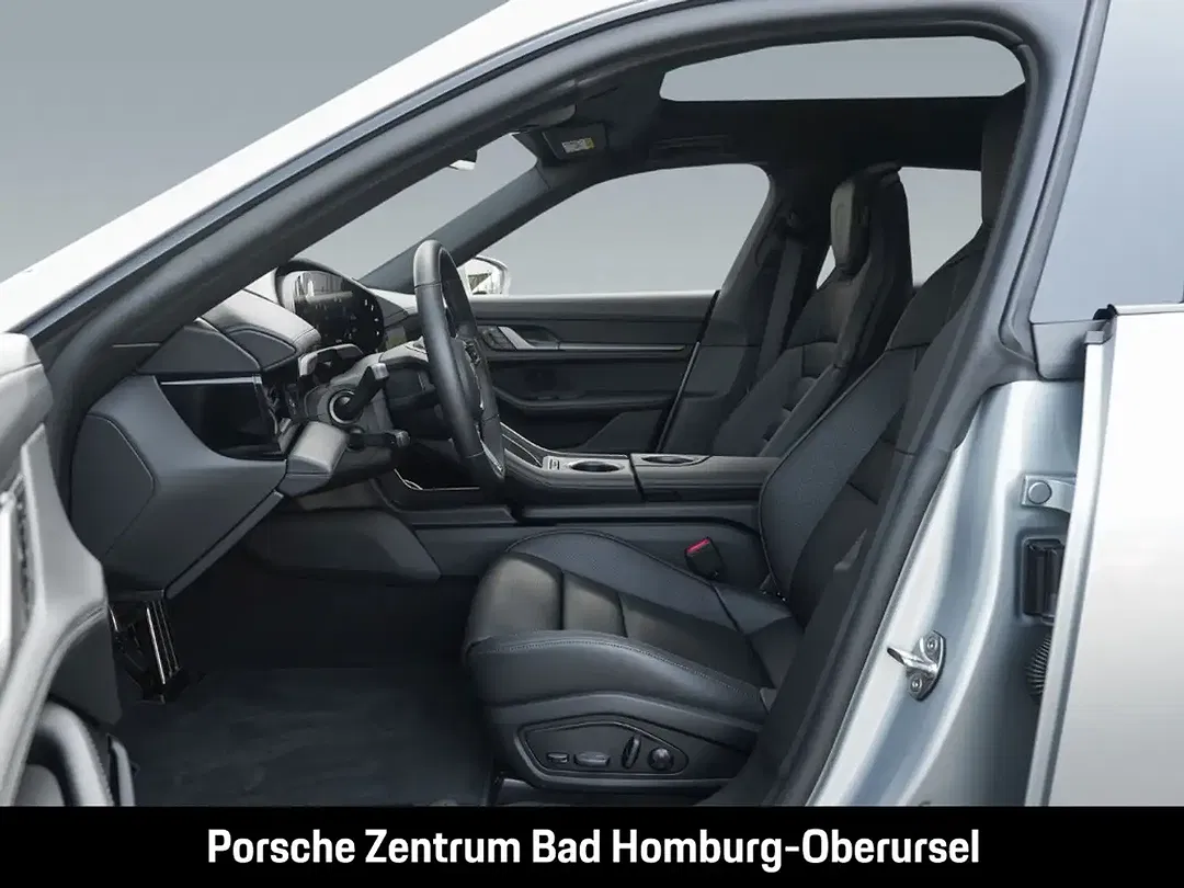 Porsche Taycan - Thumbnail 9