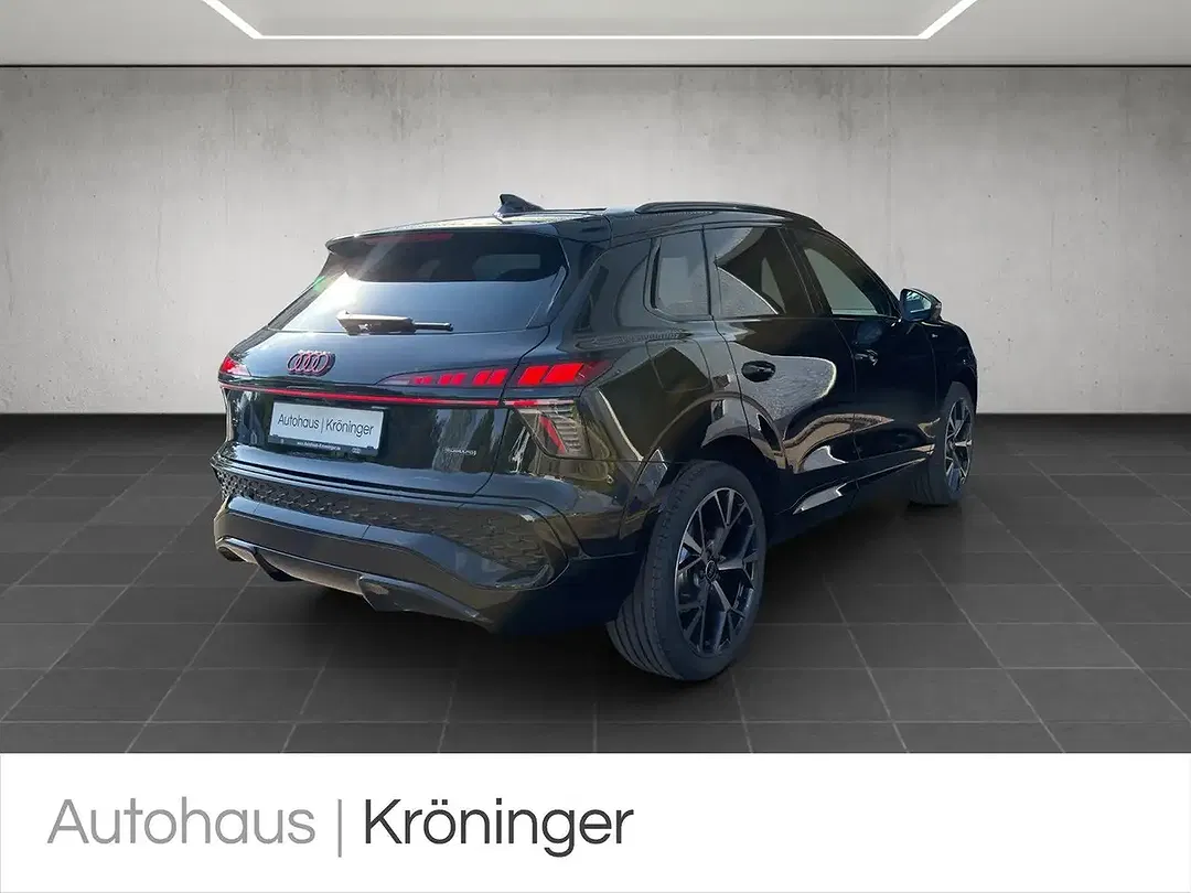 Audi Q3 - Thumbnail 2