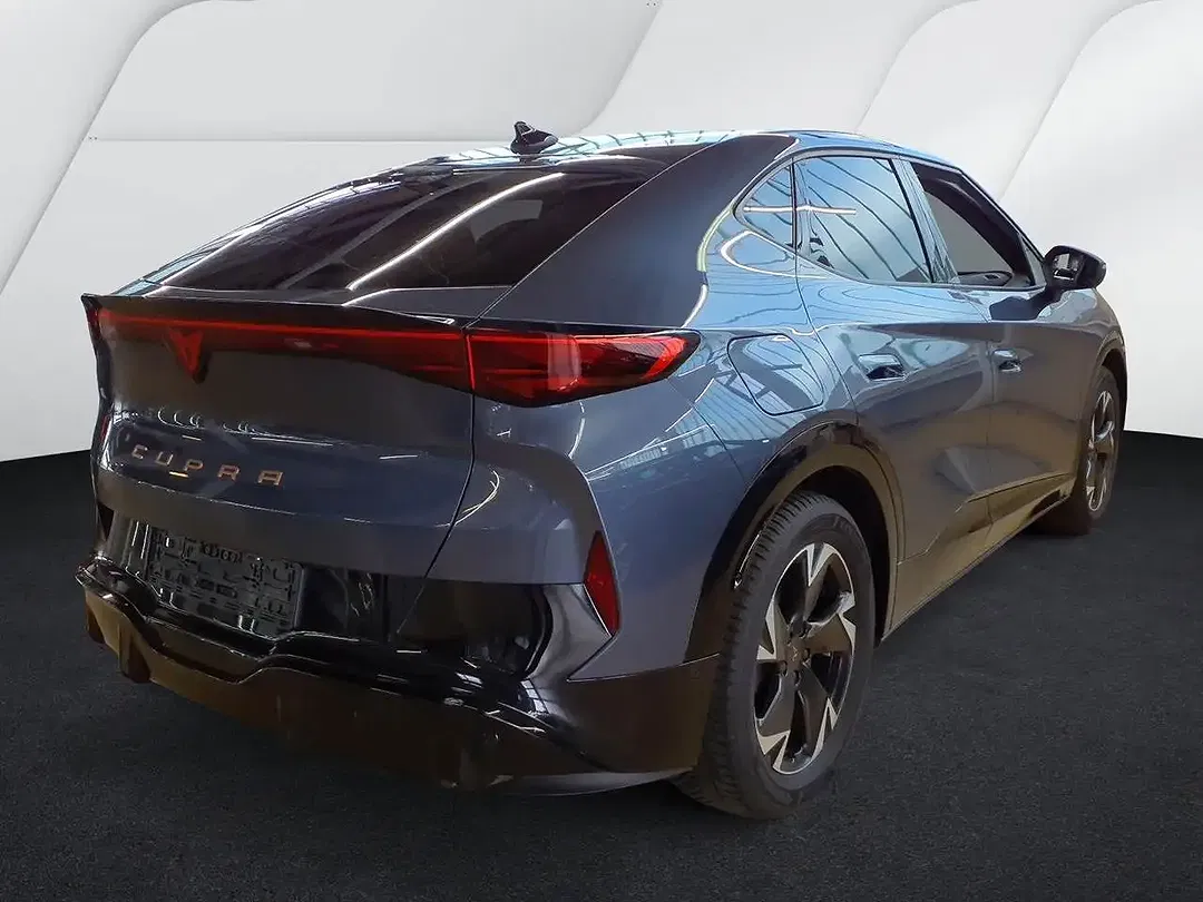 CUPRA Tavascan - Thumbnail 2
