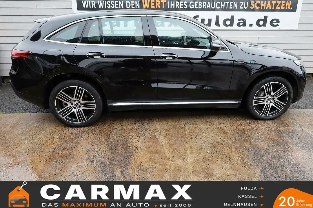Mercedes-Benz EQC 400 - Thumbnail 15