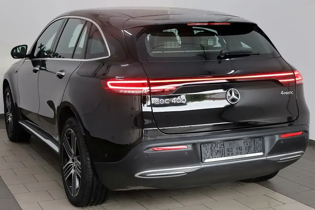 Mercedes-Benz EQC 400 - Thumbnail 9