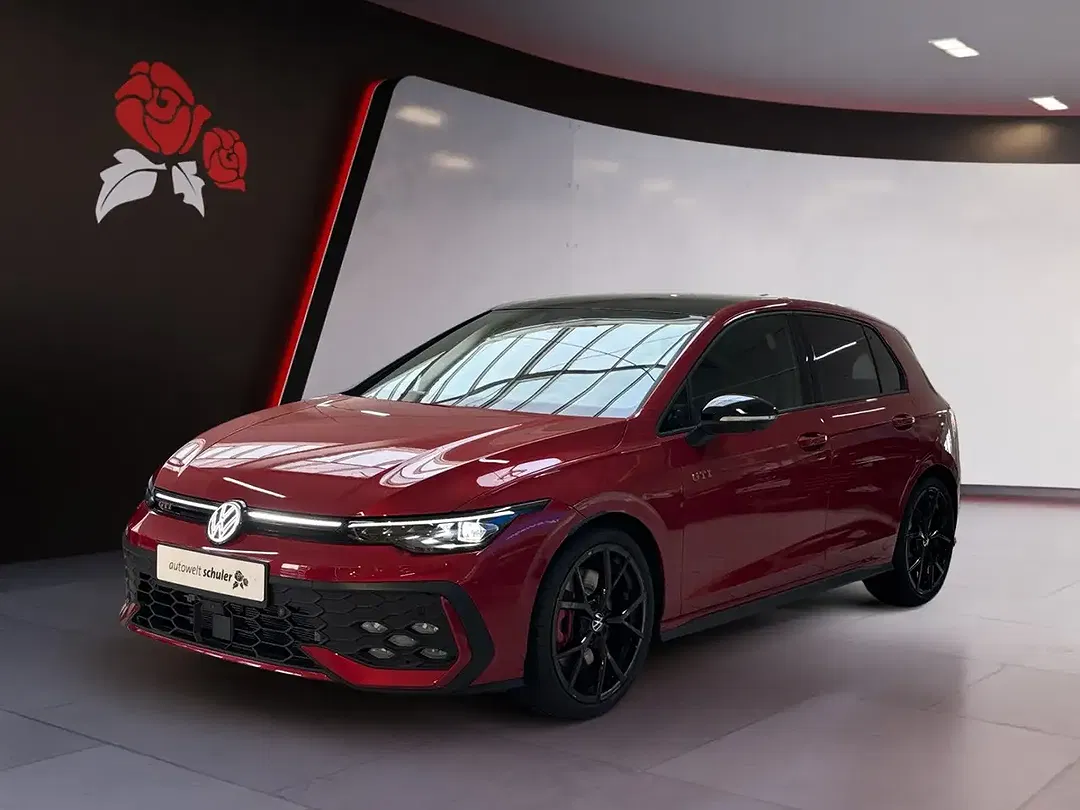 Volkswagen Golf GTI - Thumbnail 1