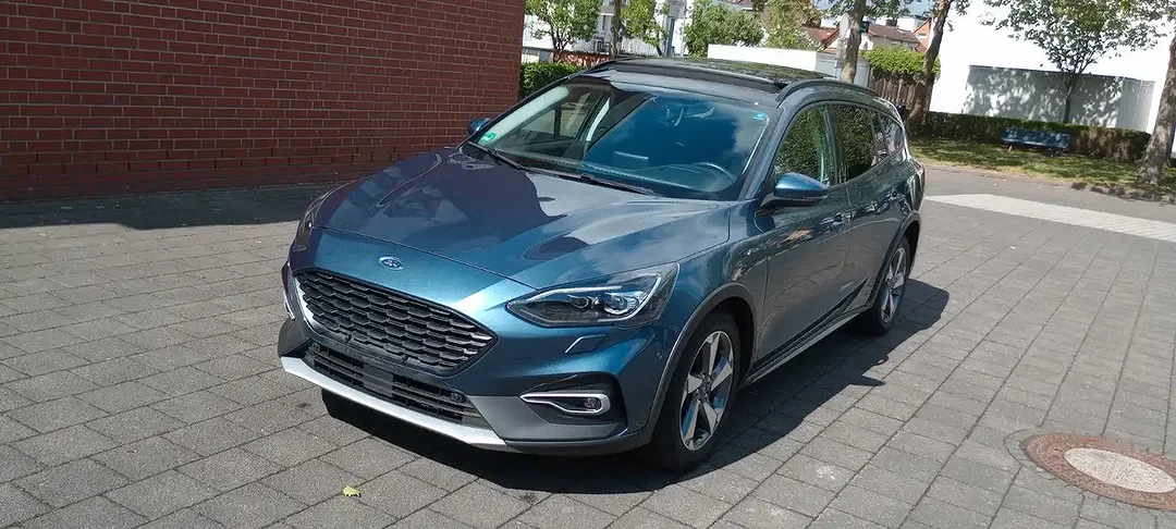 Ford Focus - Afbeelding 1