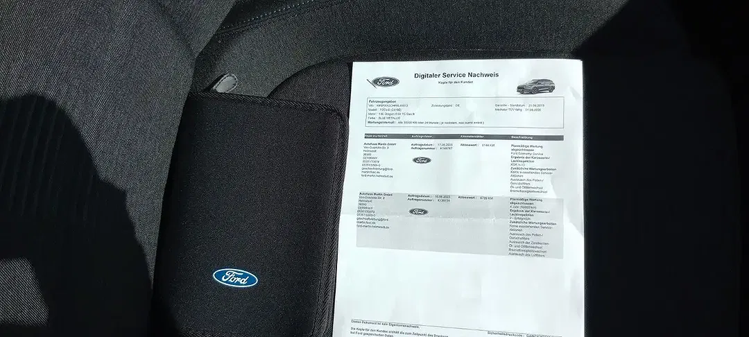 Ford Focus - Thumbnail 15
