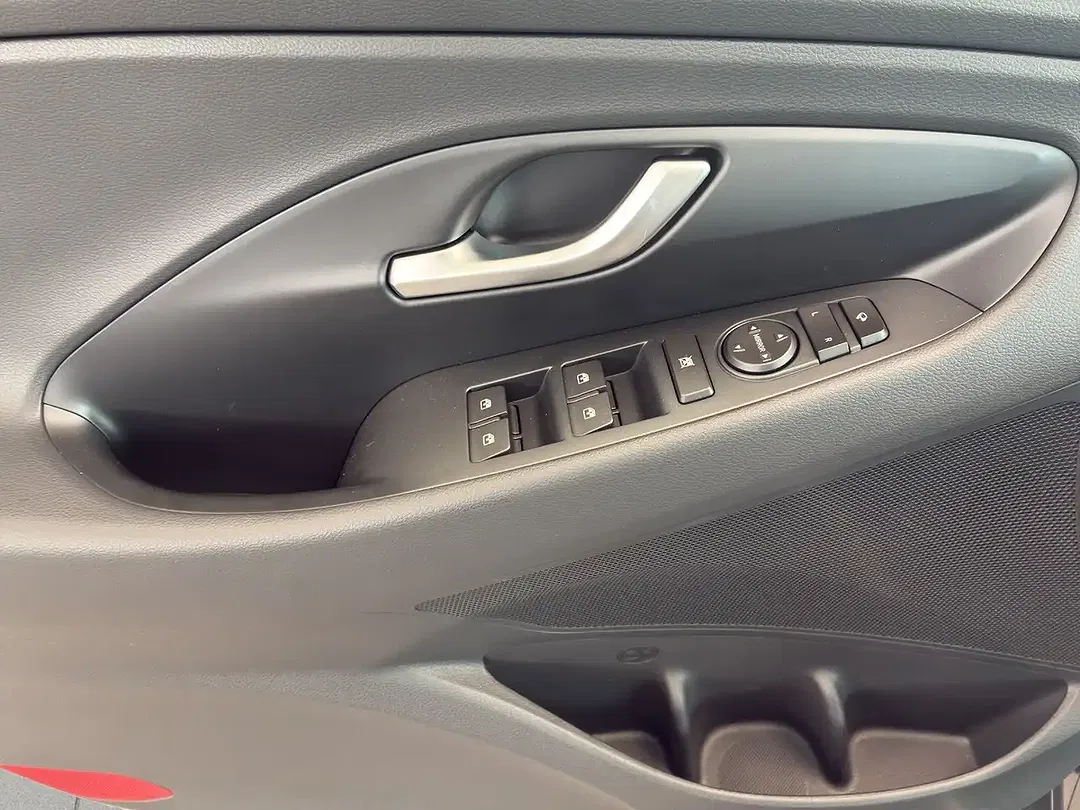 Hyundai i30 - Thumbnail 12