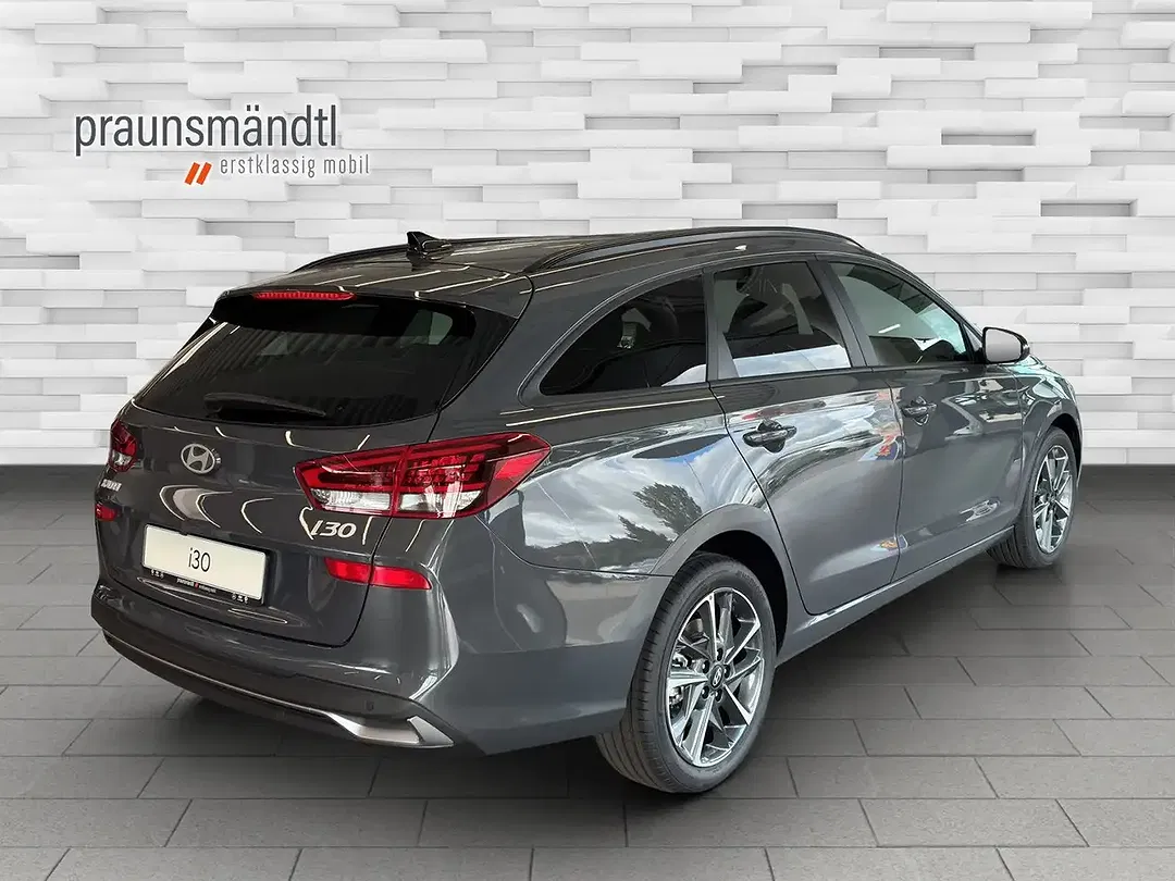 Hyundai i30 - Thumbnail 3