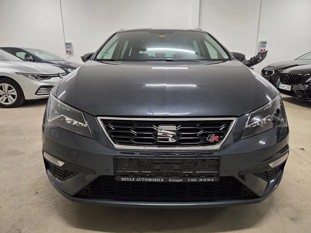 SEAT Leon - Thumbnail 2