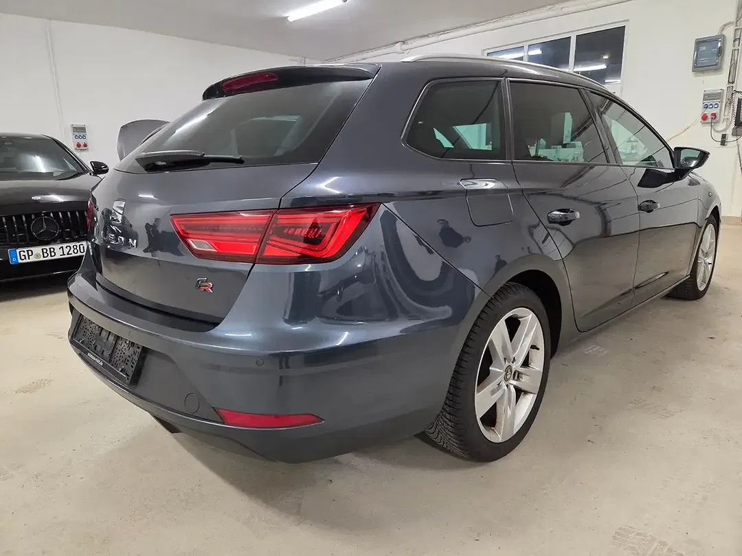 SEAT Leon - Thumbnail 6