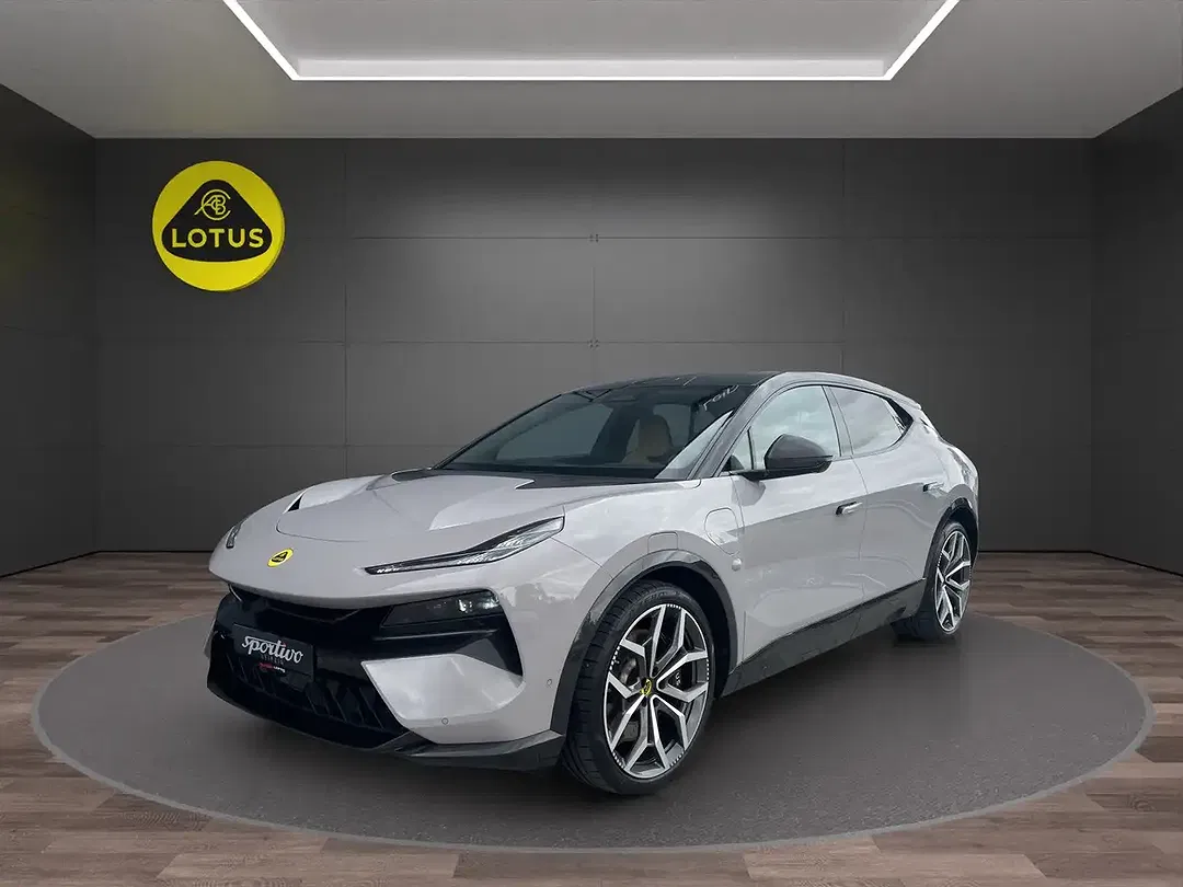 Lotus Eletre - Thumbnail 2