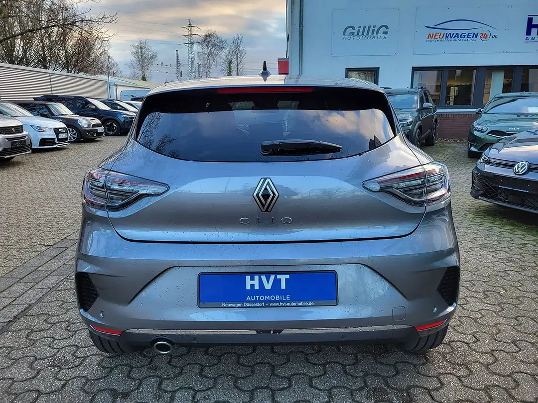 Renault Clio - Thumbnail 9