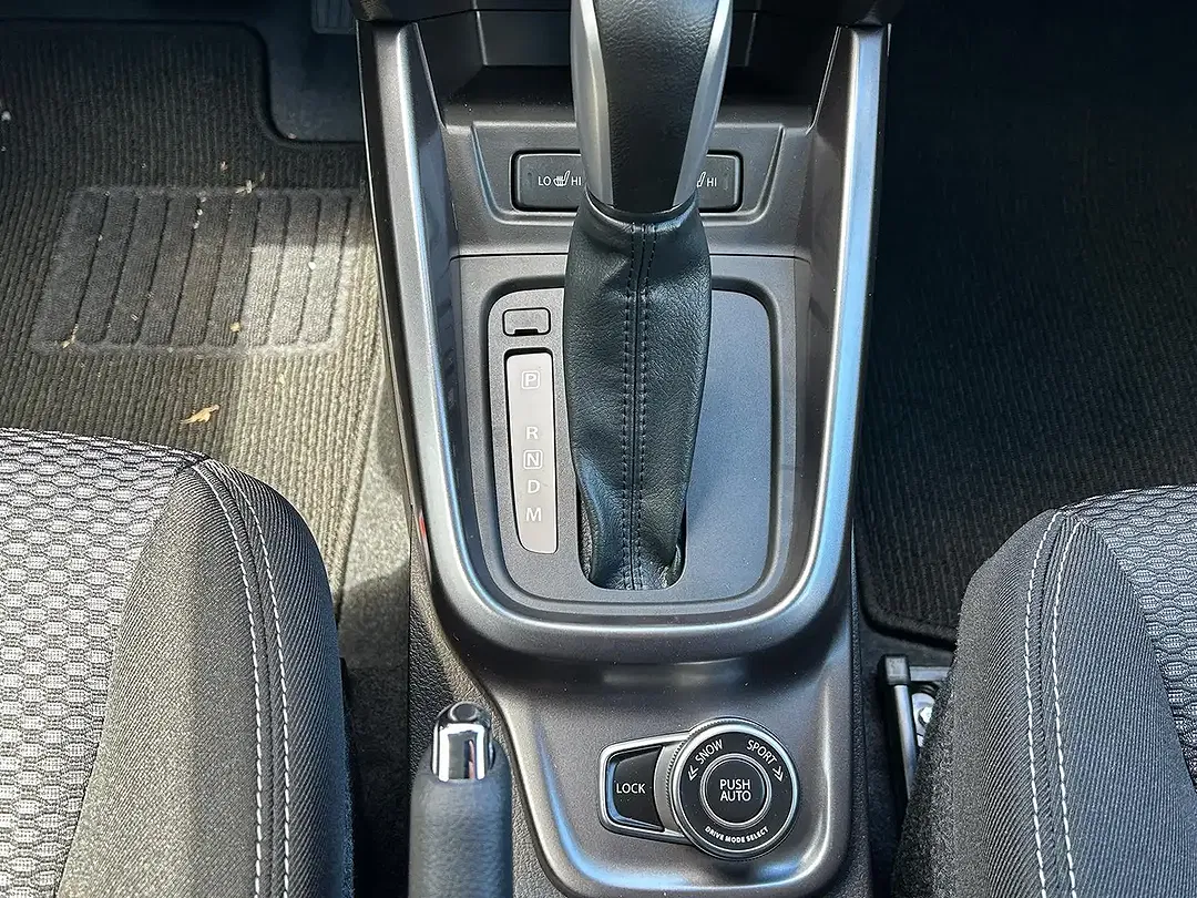 Suzuki Vitara - Thumbnail 12