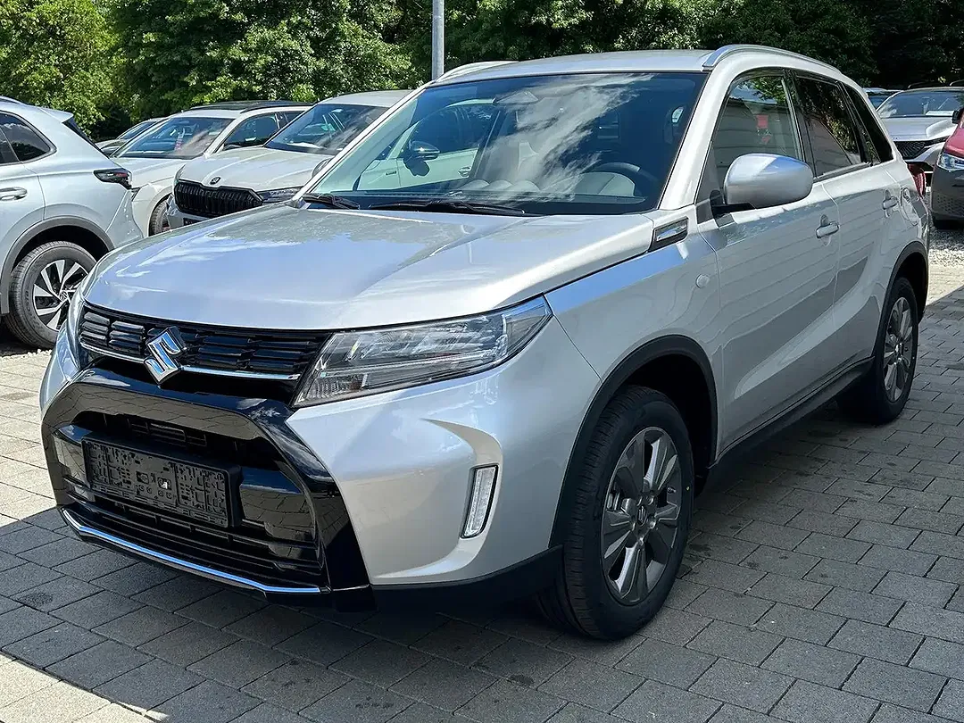 Suzuki Vitara - Thumbnail 4