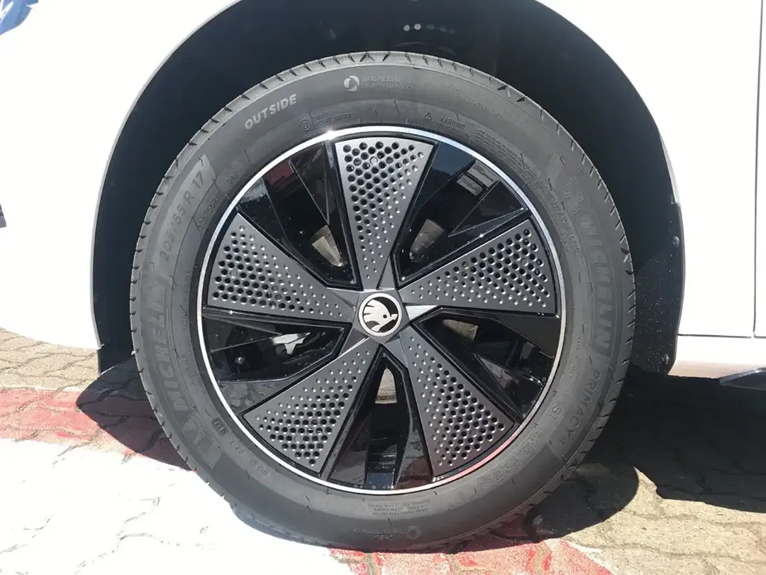 Skoda Kamiq - Thumbnail 7