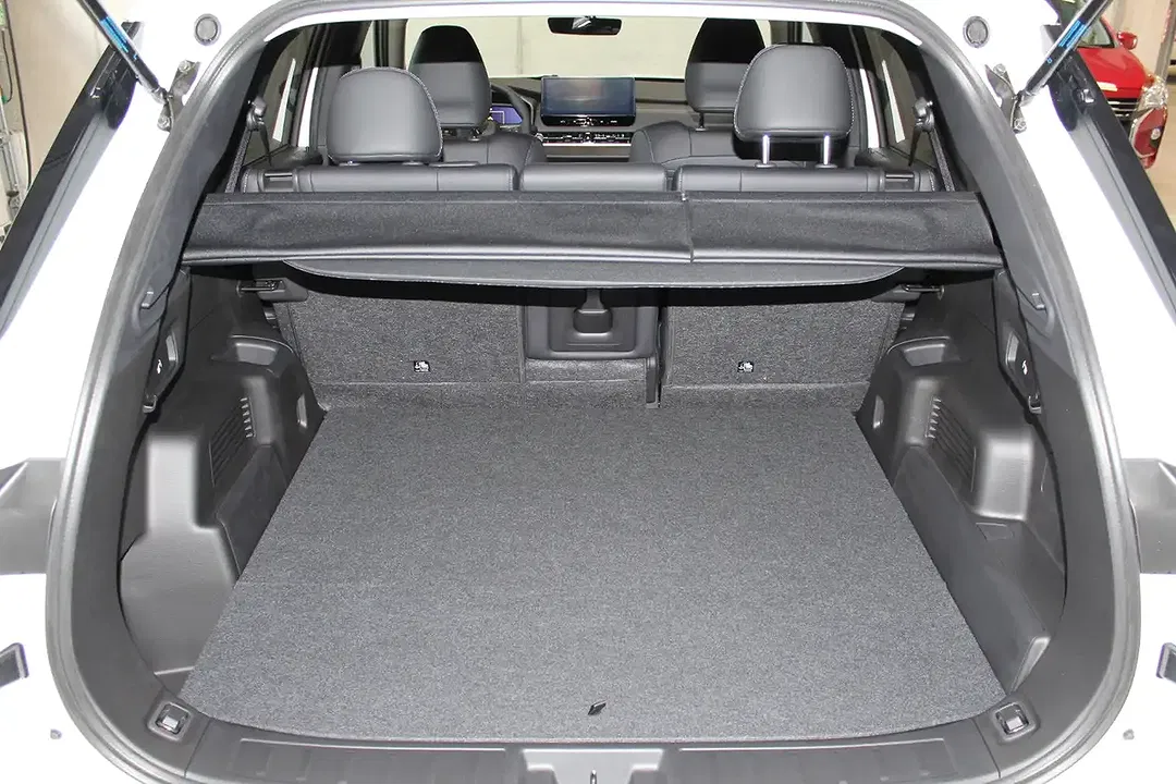 Mitsubishi Outlander - Thumbnail 11