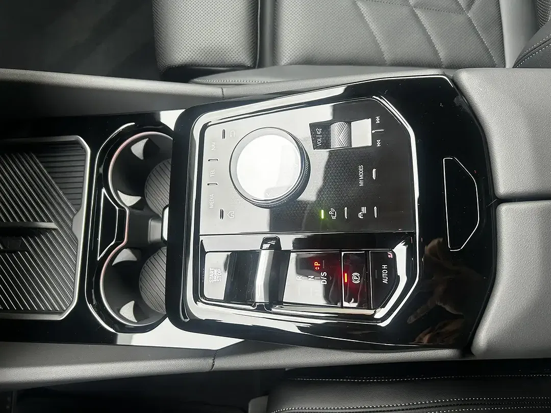 BMW 520 - Thumbnail 15