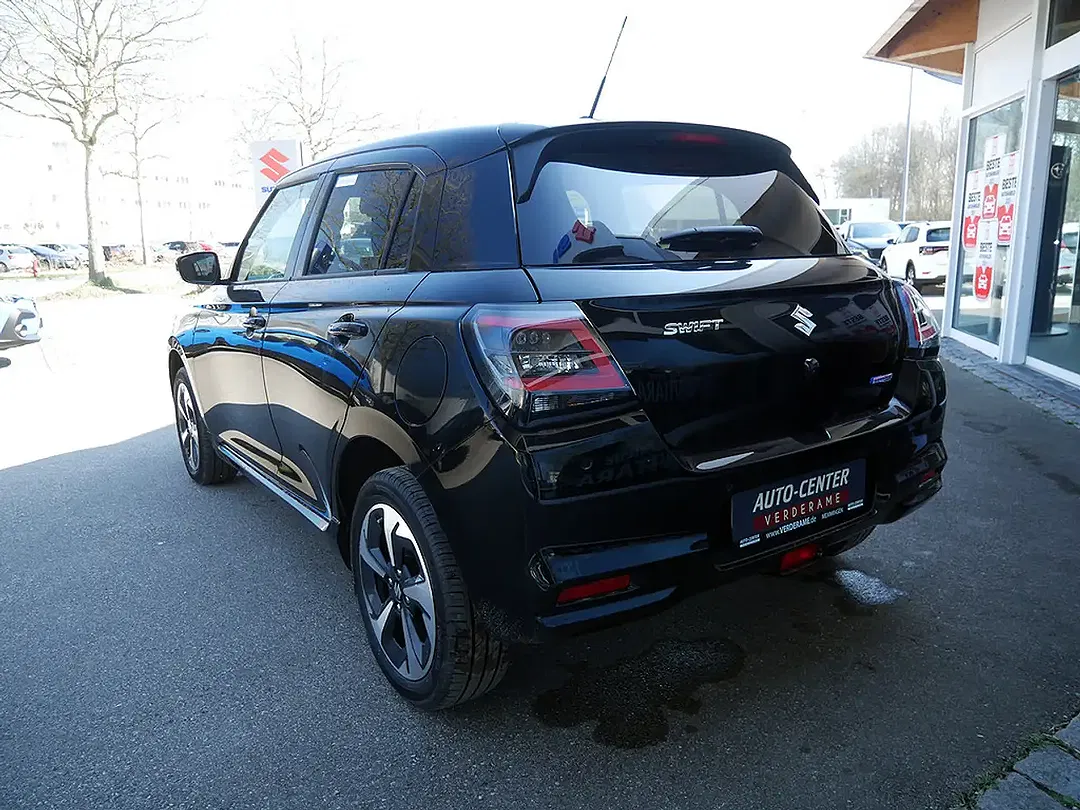 Suzuki Swift - Thumbnail 6