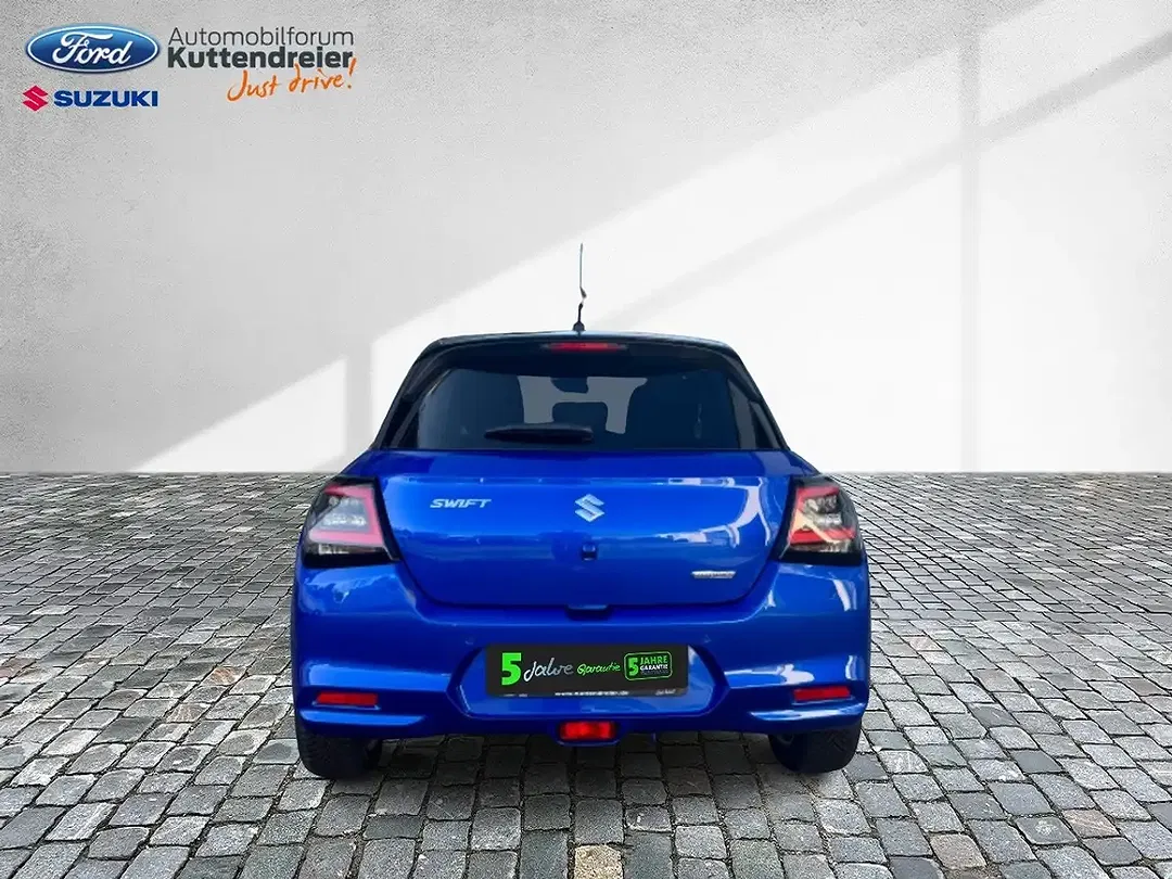 Suzuki Swift - Thumbnail 7