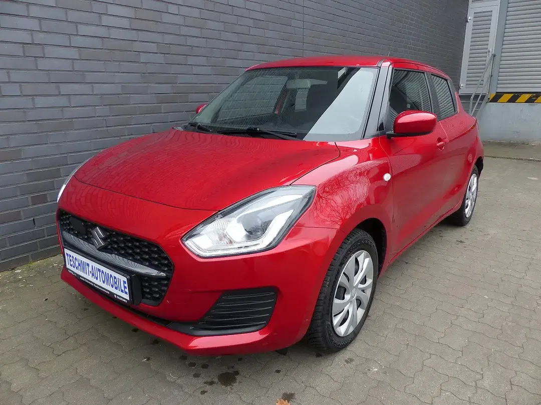 Suzuki Swift - Thumbnail 2