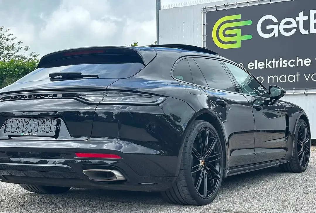 Porsche Panamera - Thumbnail 10