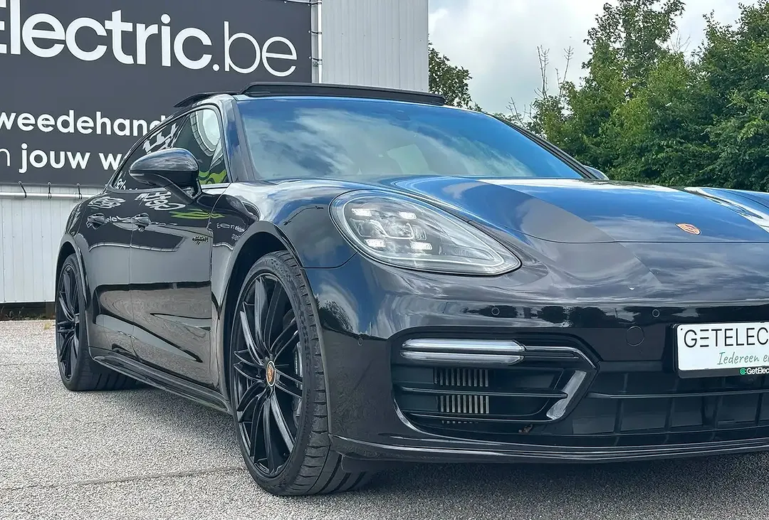 Porsche Panamera - Thumbnail 12