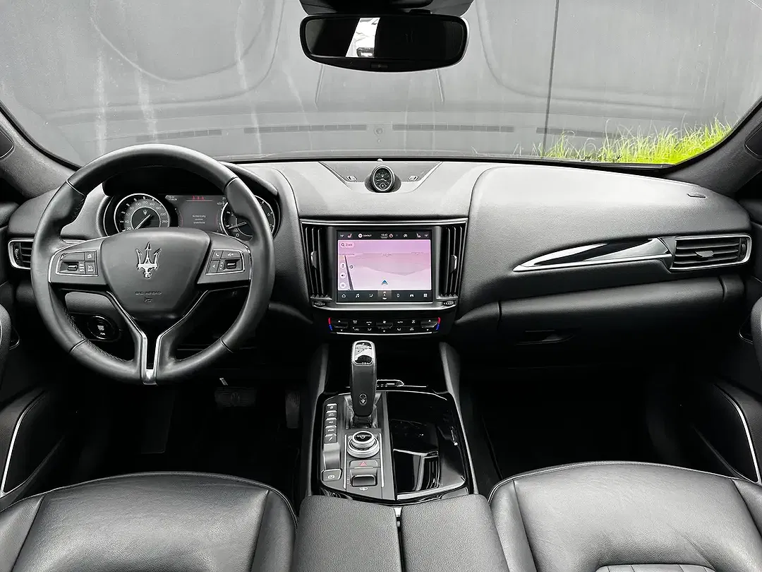 Maserati Levante - Thumbnail 12