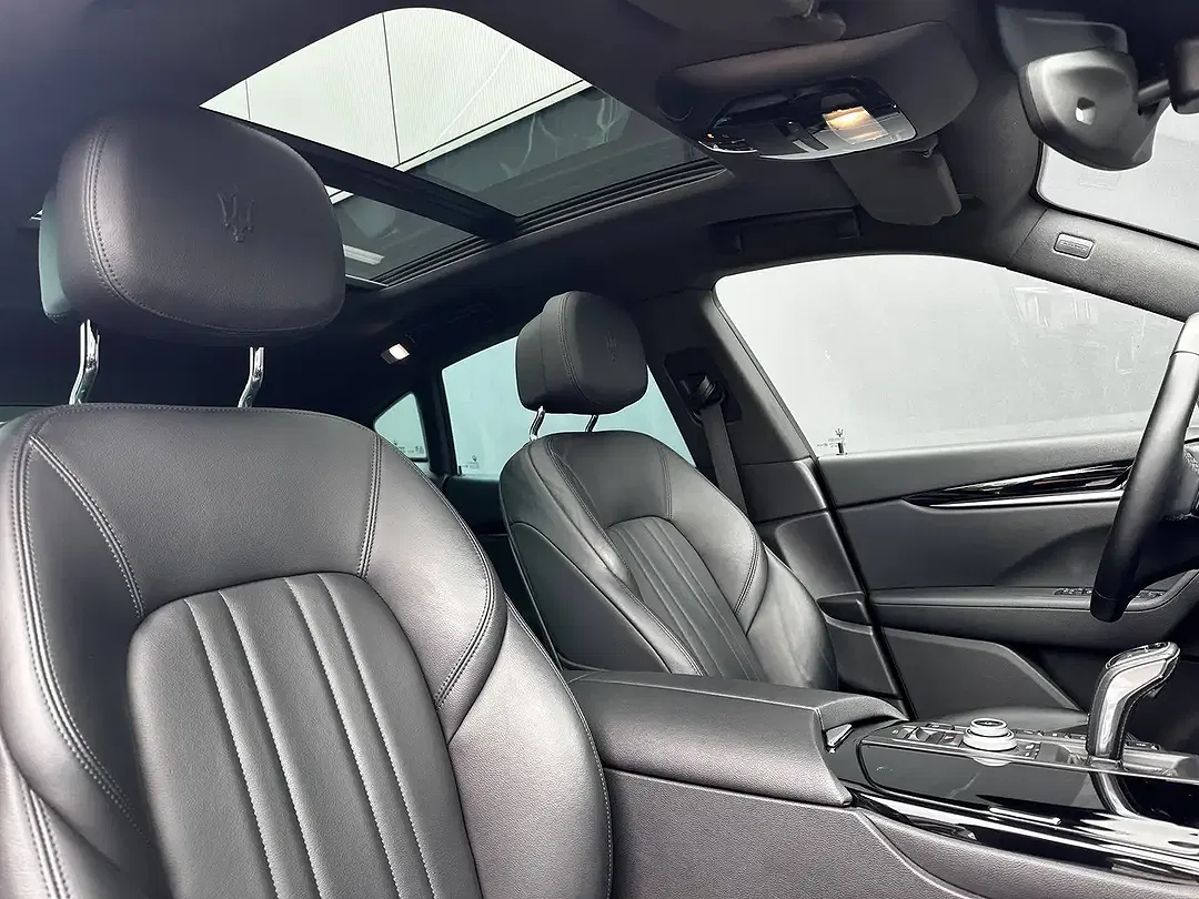 Maserati Levante - Thumbnail 15