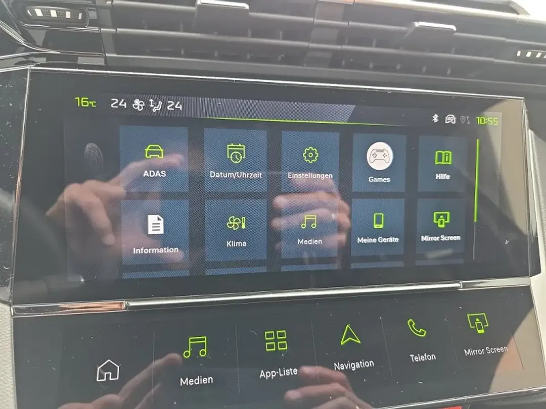 Peugeot 308 - Thumbnail 38
