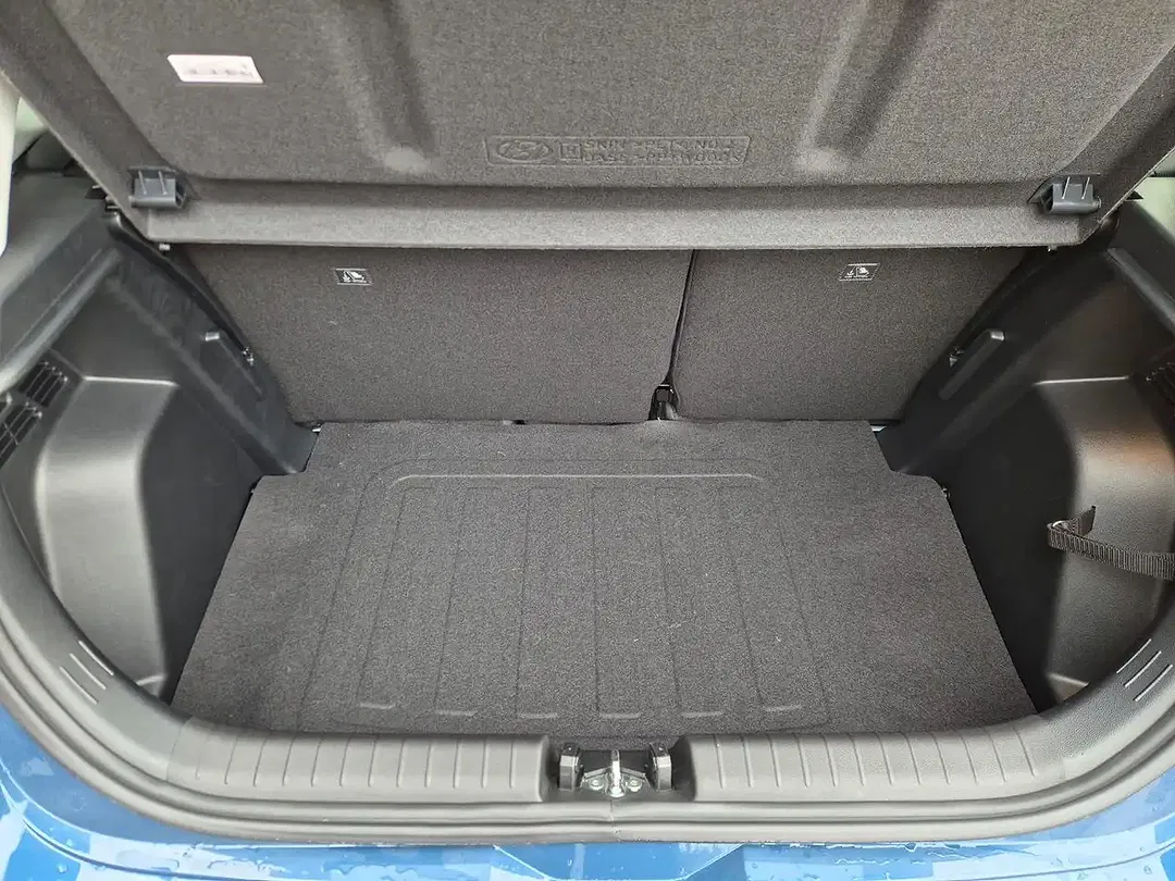 Hyundai i20 - Thumbnail 9