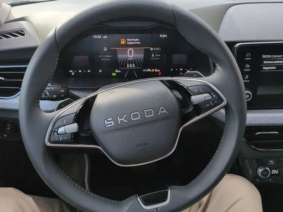 Skoda Kamiq - Thumbnail 6
