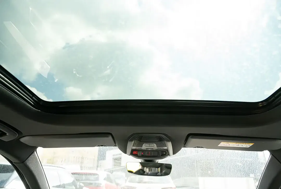 Peugeot 5008 - Thumbnail 7