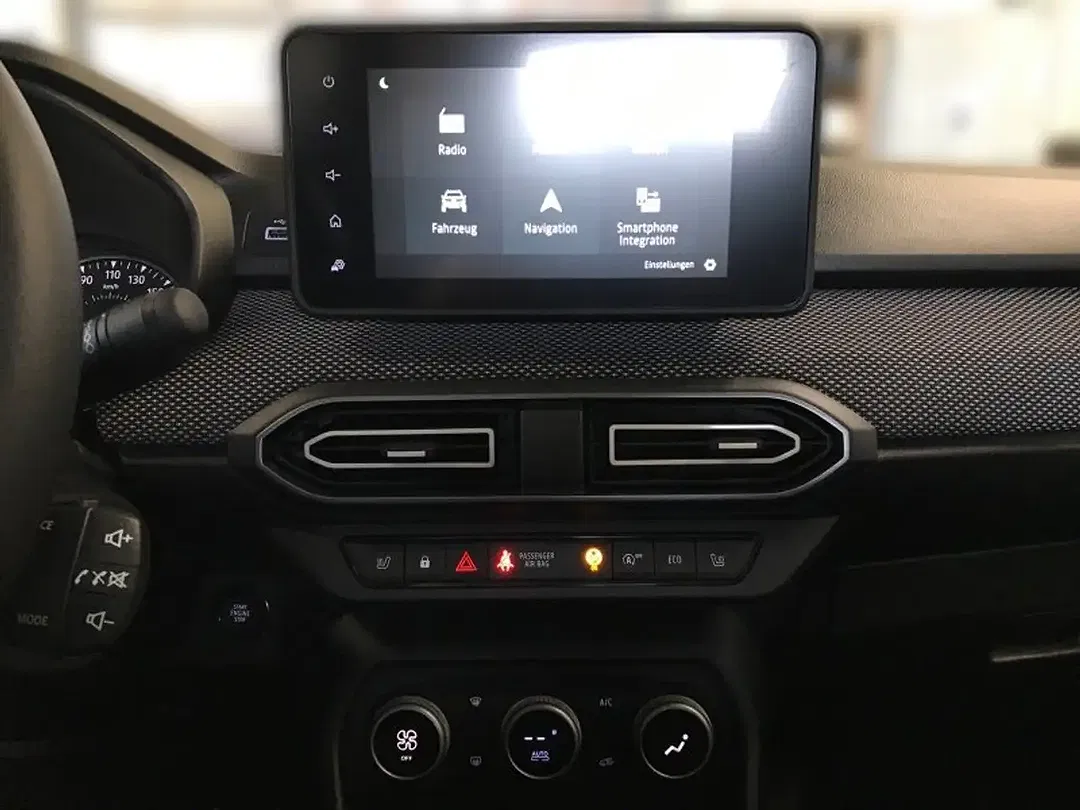 Dacia Logan - Thumbnail 11