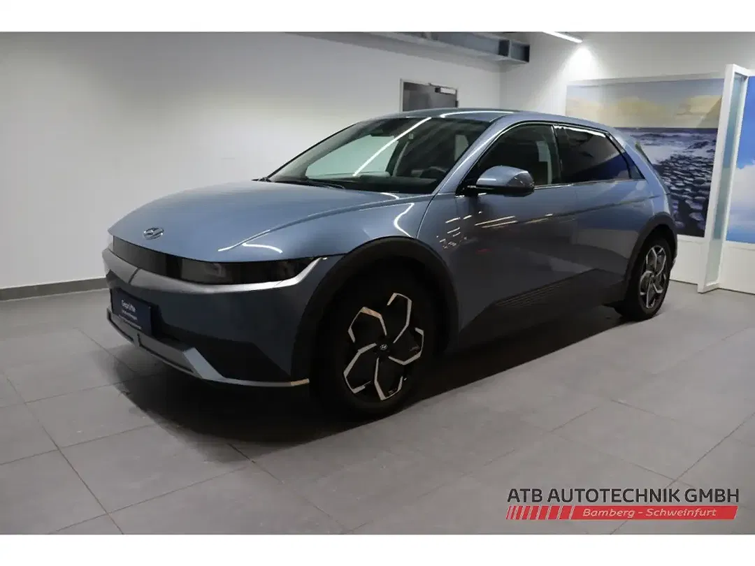 Hyundai IONIQ 5 - Thumbnail 1