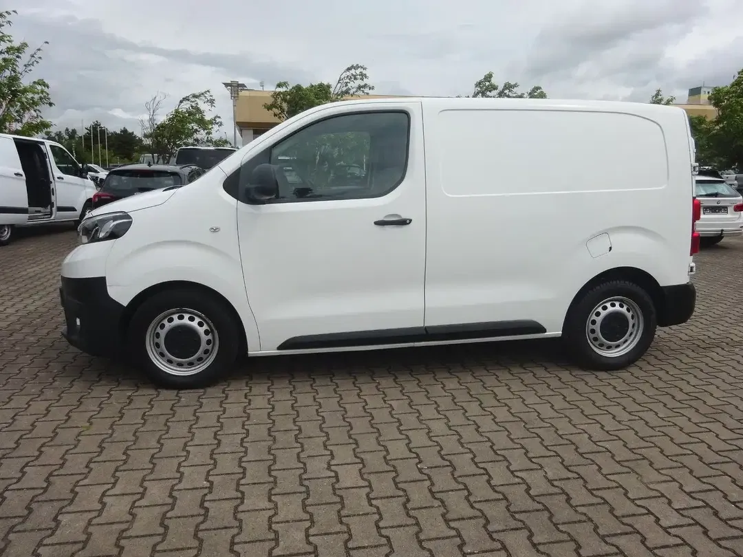 Toyota Proace - Thumbnail 2