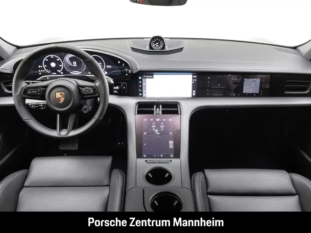 Porsche Taycan - Thumbnail 15
