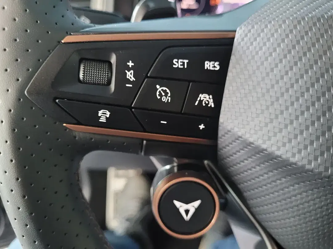 CUPRA Ateca - Thumbnail 10