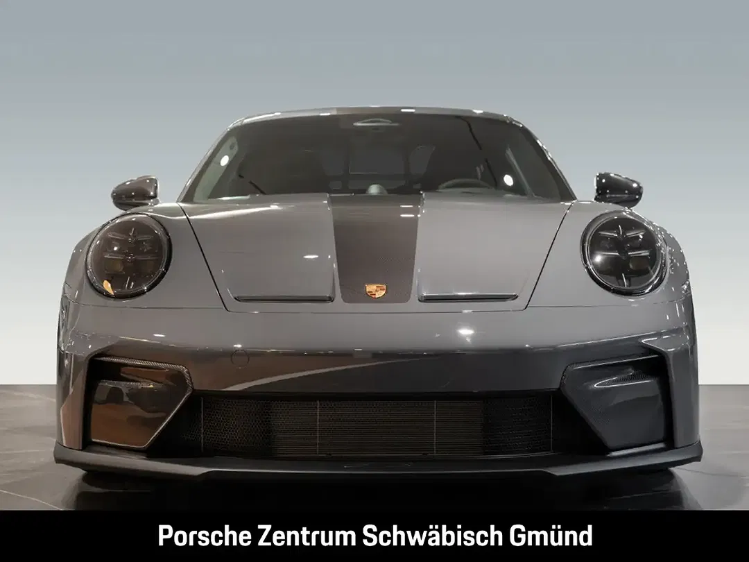 Porsche 992 - Thumbnail 8