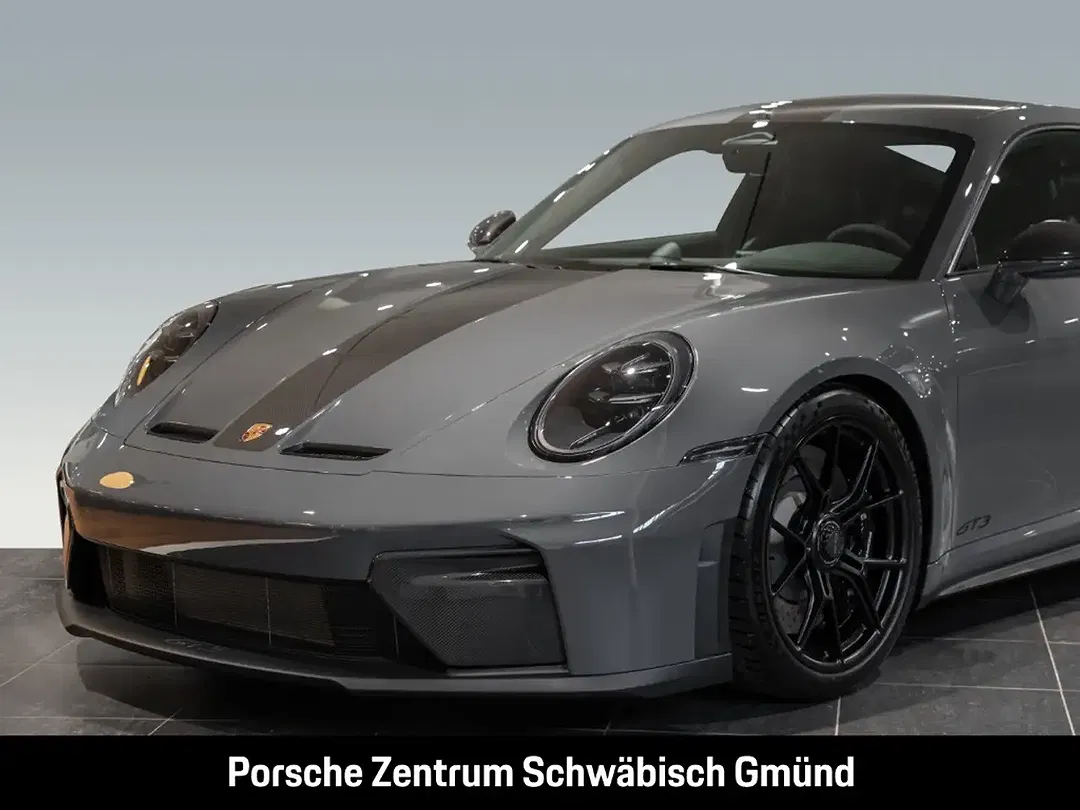 Porsche 992 - Thumbnail 9