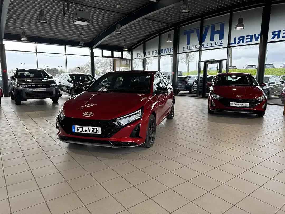 Hyundai i20 - Thumbnail 1