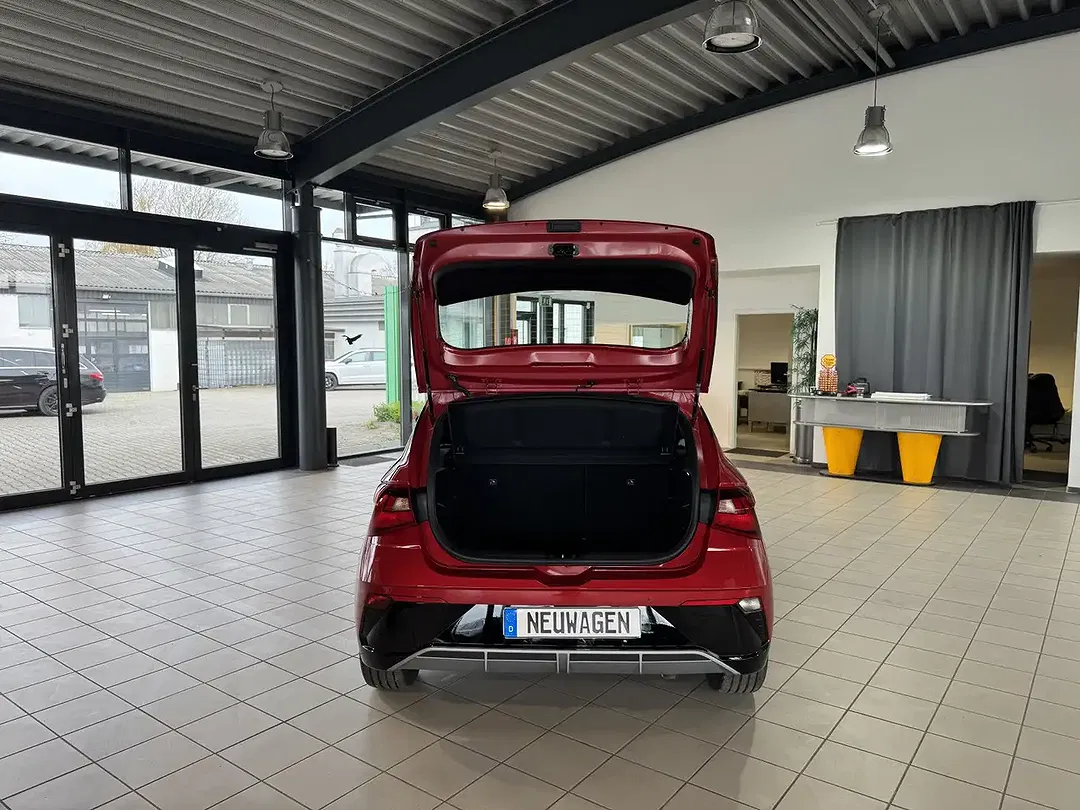 Hyundai i20 - Thumbnail 13