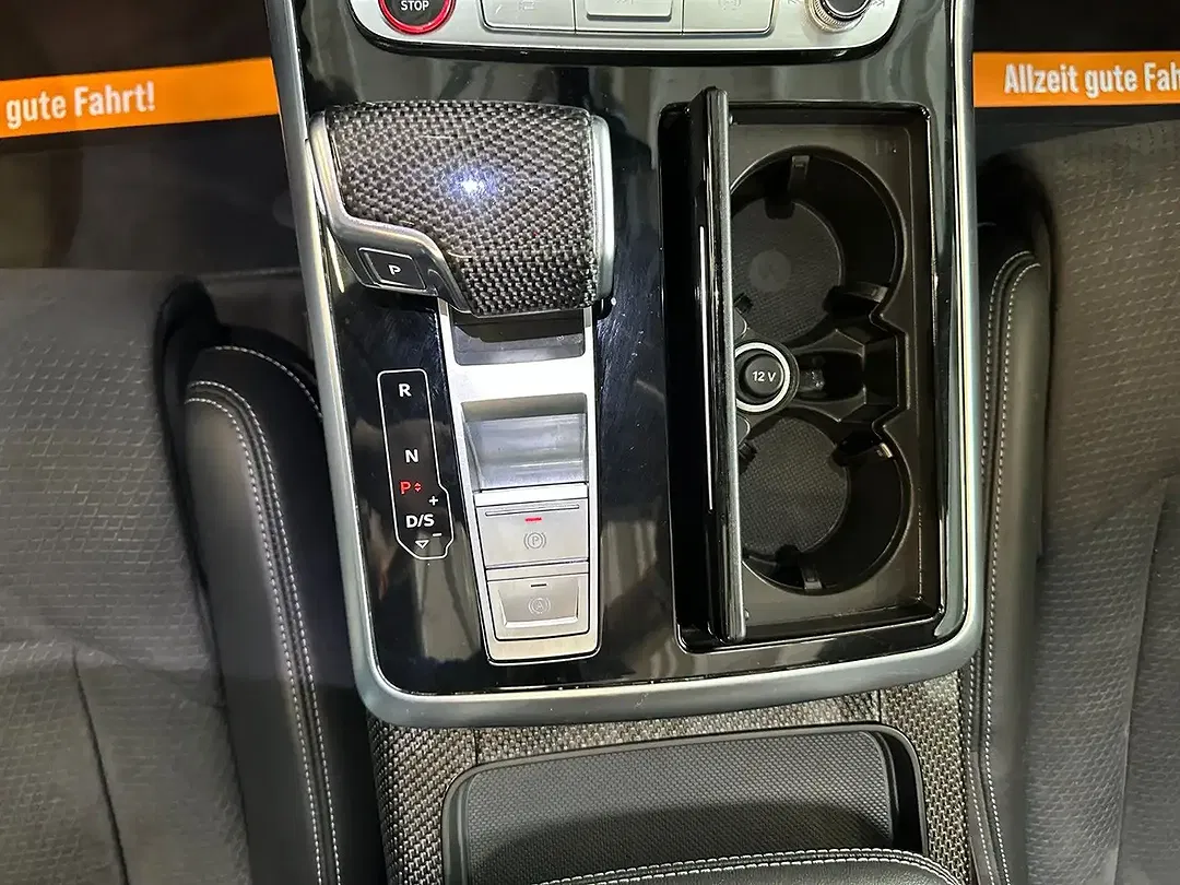 Audi SQ7 - Thumbnail 12